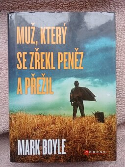 Rúzné knihy - 11