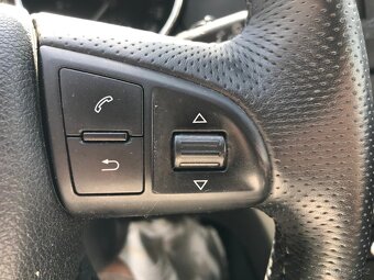 Škoda Yeti 2.0 TDI ŠTARTUJE, 4x4, 146tkm, PANO, 1.majiteľ - 11
