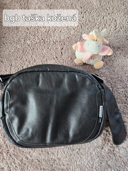 Bugaboo Fox 2 a mnoho doplňků zdarma - 11