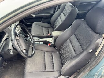 Honda Accord 2.4 V-tec - 11
