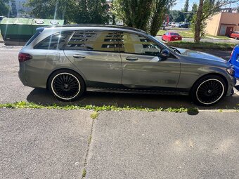 Mercedes-Benz C220 AMG - 11