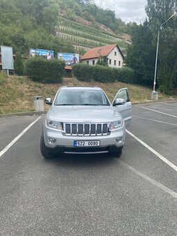 Jeep Grand Cherokee 5.7 V8 HEMI Overland + tažné - 11