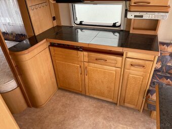 Hobby Exclusive 495, 4 osoby, bojler, sprcha, fr.postel - 11