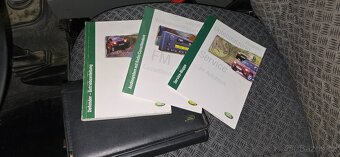 Land Rover Defender 110 TD5 - 11