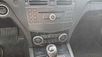 MERCEDES-BENZ Třídy C 1,6 C 180 Kompressor - 11