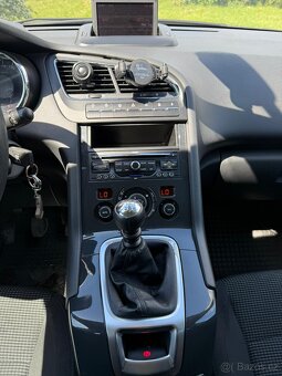 Peugeot 5008  2.0 HDI PANORAMA - 11