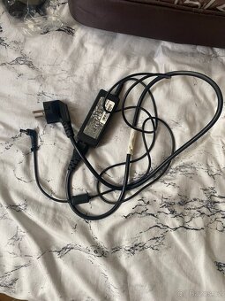 Acer Černý N15W4 Notebook - 11