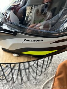 Výklopná moto přilba NEXX - 11