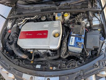 Alfa Romeo 159 Sportwagon - 11