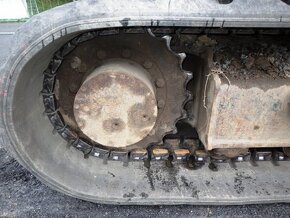 8t rypadlo pásové guma Hyundai Robex 80 - 11