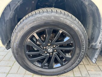 Nissan Navara 2,3 DCi 140kW,AT,1.maj., DPH, 2xkola - 11