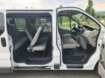 OPEL VIVARO LONG 2.0 CDTi KLIMA 9-MÍST RV2013 SERVISK 165TKM - 11