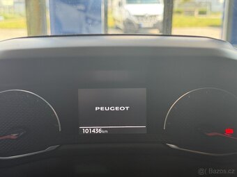 Peugeot 2008 1,5 HDI,ALLURE,1.MAJ,SERVISKA - 11
