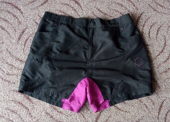 MIX OBLEČENÍ VEL S M XL V GALERII KUS 20KČ - 11