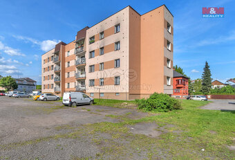 Prodej bytu 2+1, 64 m², Dvůr Králové nad Labem, ul. Odbojářů - 11