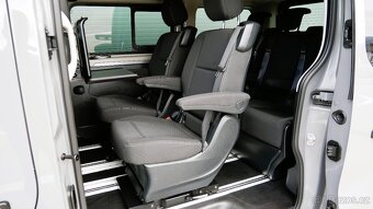 Renault trafic SPACEKLASS 1.6,92KW,7MÍST,111000KM,SPANÍ - 11
