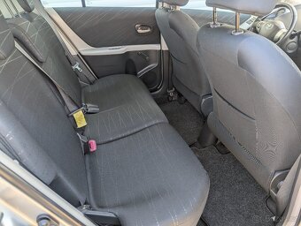 TOYOTA YARIS 1.3VVT-i 64kW EXECUTIVE AUTOMAT - 11