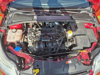 Ford Focus 1.6 + LPG (77kw) - 11