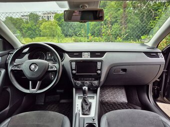 Škoda Octavia 3 Kombi 2.0 TDI DSG Elegance - 11