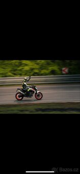 KTM DUKE 890R - 11