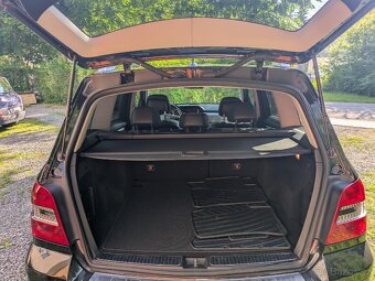 Mercedes Benz GLK - 11