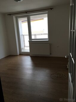Byt k pronájmu 3+1, 97m2, Písek, Žižkovka - 11