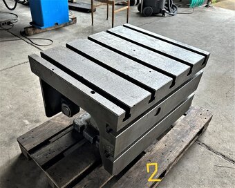 Upínací litinové úhelníky, upínací desky, kostky - 11