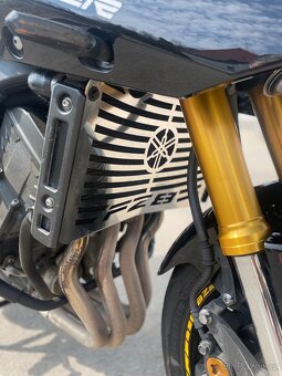 Yamaha FZ8 Fazer, 2013, 779 ccm (106 koní) - 11