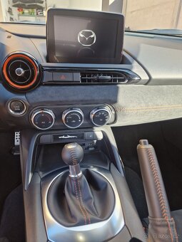 Mazda MX-5 30th Anniversary - 11