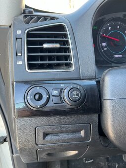 Chevrolet Captiva 2.2 VCDi 120 kW, r. 2012 - 11