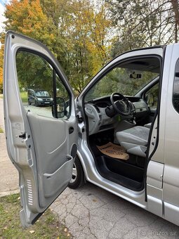 Opel Vivaro Life 1.9 Cdti 100ps • 9- miestný buss • - 11