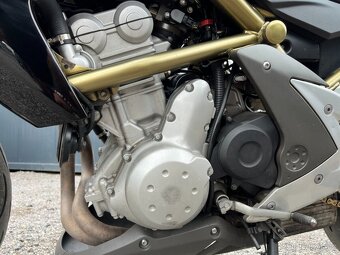 Kawasaki ER-6n A 650 53KW/2006/ČERNOZLATÁ/ - 11