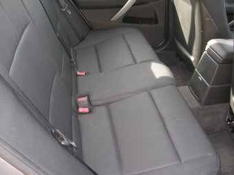 BMW X3,2.0 D,110kW,4x4,MANUÁL,NAVIGACE,XENONY,SERVISKA - 11