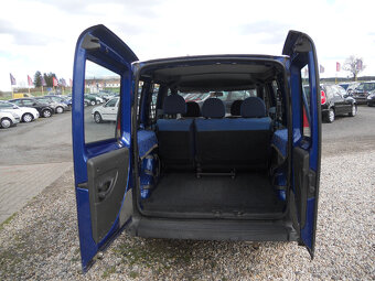 Fiat Dobló 1.6 16V 76Kw Active - 11