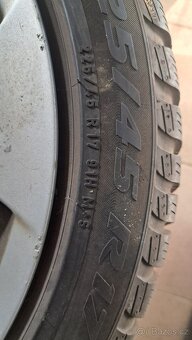 ALU kola s pneu 225/45 R17 runflat . Bmw - 11