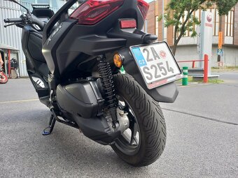 Yamaha X-Max 300 TechMax (2024/7400km) - 11
