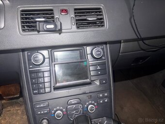 Volvo XC90 D5 136kw 2010 AWD SLEVA nova STK, výmena - 11