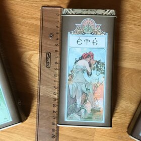 Plechová dóza - Fortum & Mason - Karel III. - Mucha - Lindt - 11