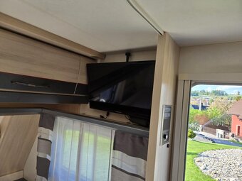 Prodám karavan hobby de luxe edition 545 KMF - 11