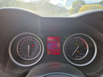 Alfa Romeo 159 1.9jtd 110kw - 11