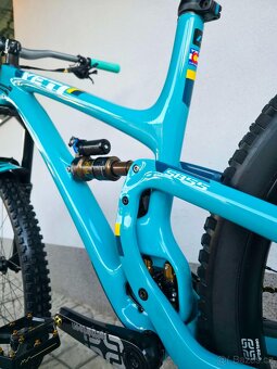 Horské kolo Yeti SB 5.5 Turg Carbon XTR 29″ - 11