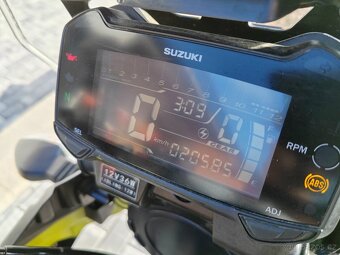 Suzuki dl 250 V-Strom r.v.2019,ČR - 11