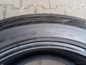 235/55/18 letní pneu continental - 11