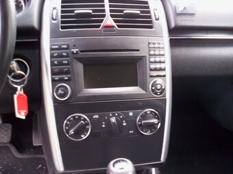 Mercedes B180 CDI - 11