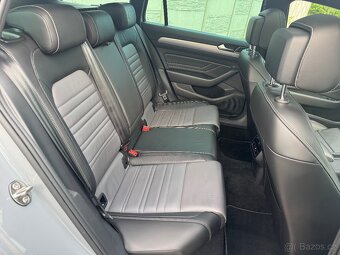 Volkswagen Passat R-LINE R.V 2022 2.0TDI DSG VIRTUAL FUllLED - 11