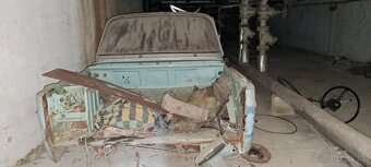 Náhradní díly na Renault 8 - 11