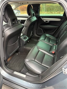 Volvo V 90 CC, 2.0 D5 - 11