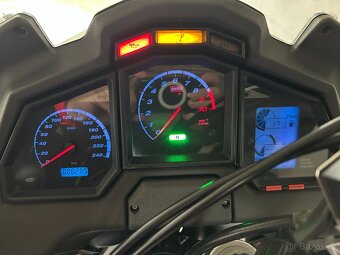 Aprilia ETV 1000 Caponord - 11