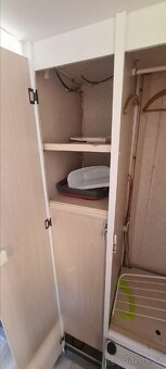 Karavan Hylander - 11