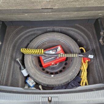 VW Golf 7 variant 1,6tdi - 11